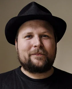 Markus Persson Markus Persson