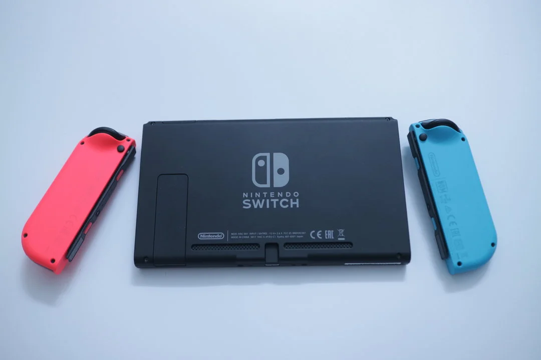 主机背面 主机背面